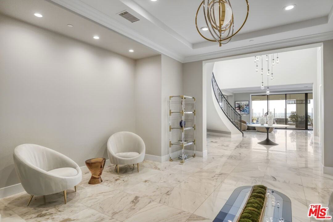 20124 Piccadilly Ln - Photo 6 of 8