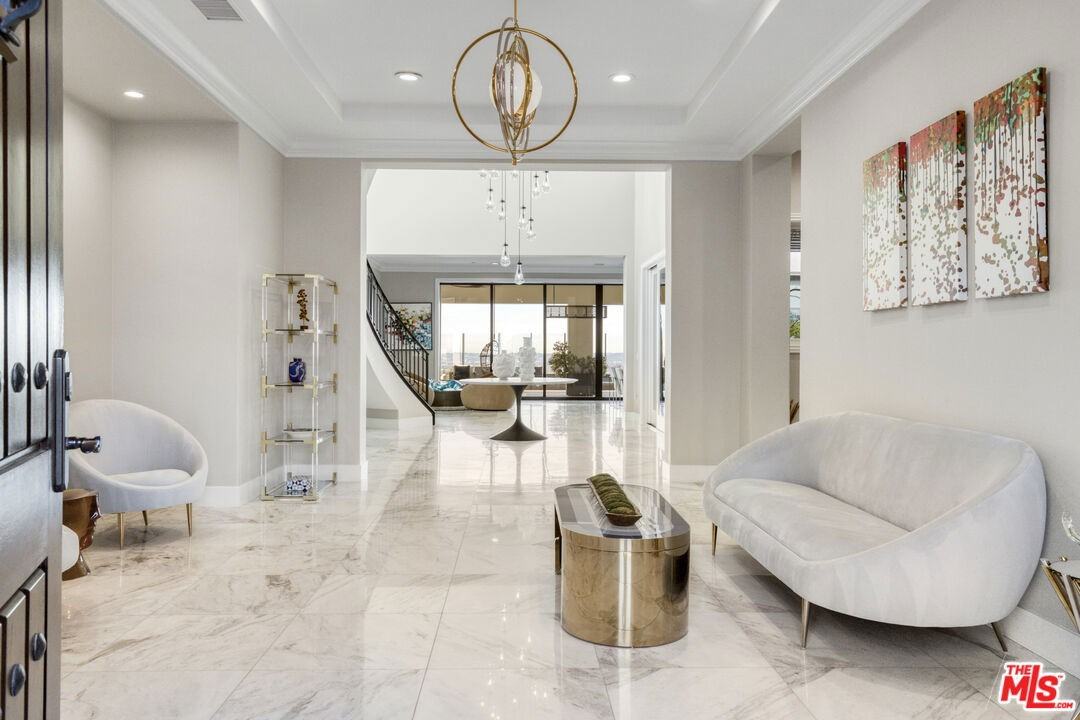 20124 Piccadilly Ln - Photo 7 of 8