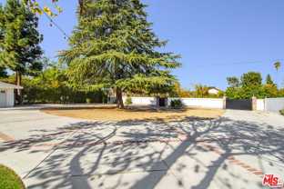 22960 Erwin St - Photo 1 of 1