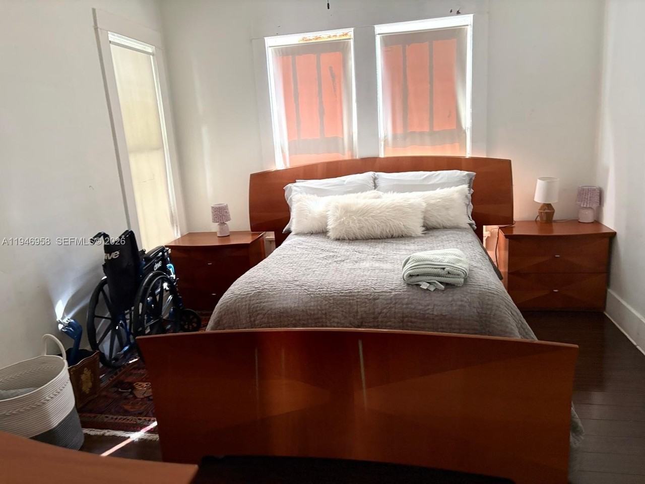 1244 Sw 13th Ct #1 - Photo 6 of 10