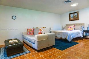 271 Ne 154th St #1 - Photo 1 of 1