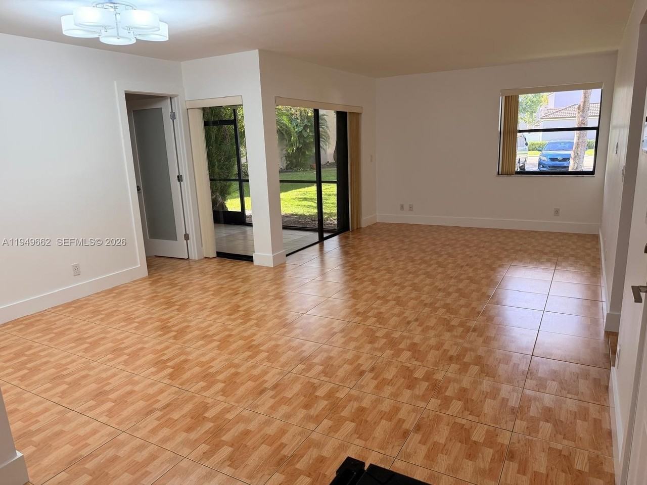 11509 Nw 10th St #11509 - Photo 4 of 24