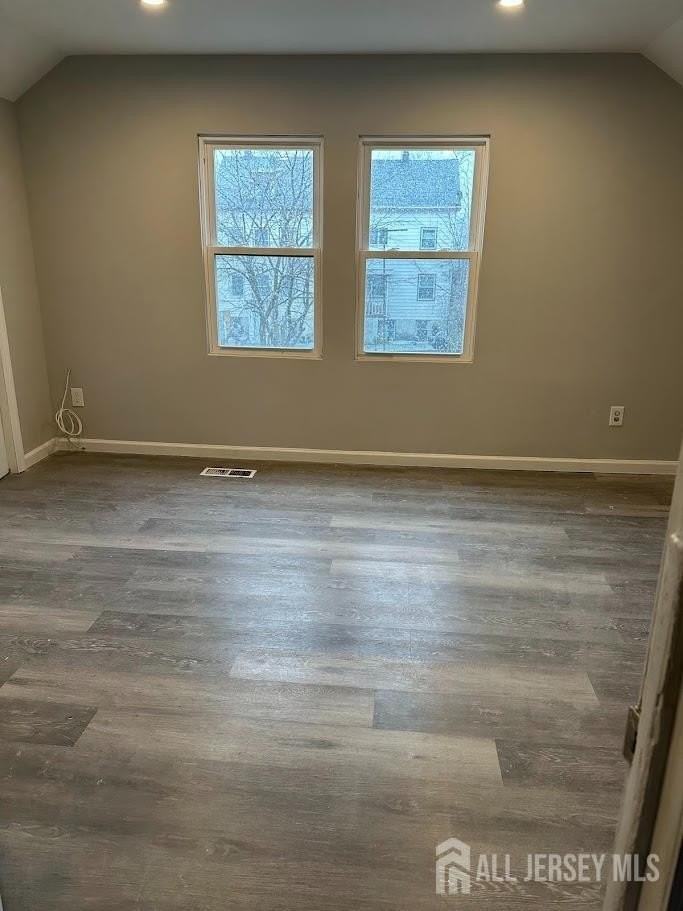 690 State St - Photo 6 of 10