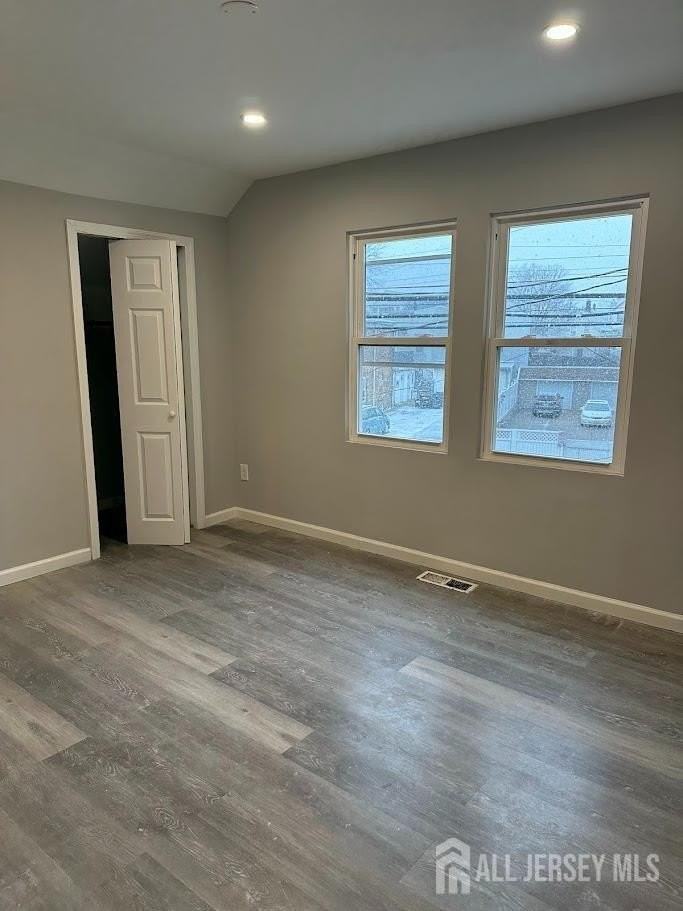 690 State St - Photo 7 of 10