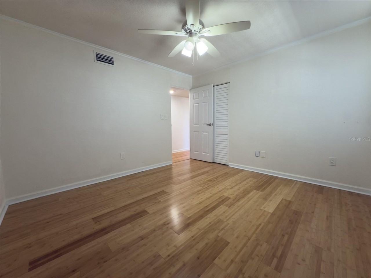 2608 Constitution Blvd - Photo 7 of 27