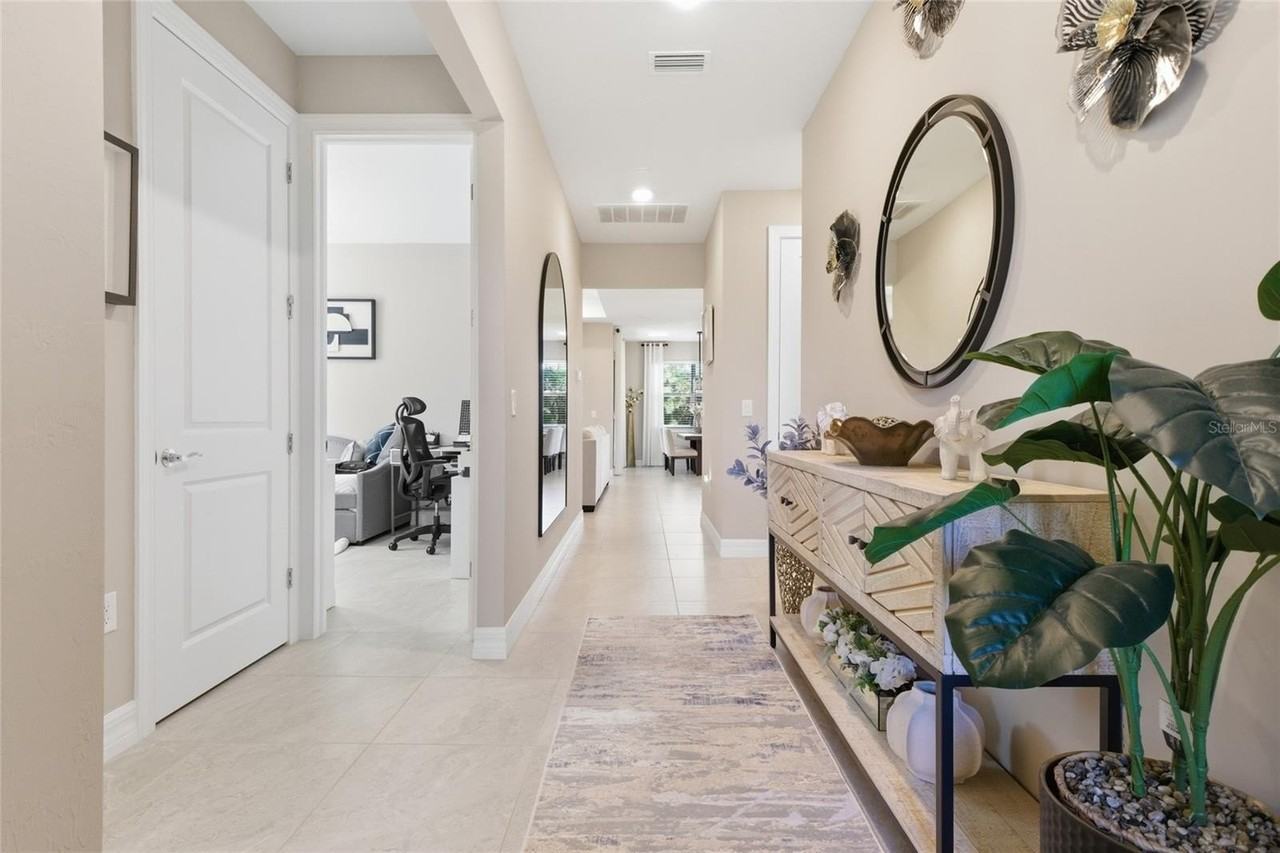 2261 Gabel Oak Dr - Photo 4 of 41