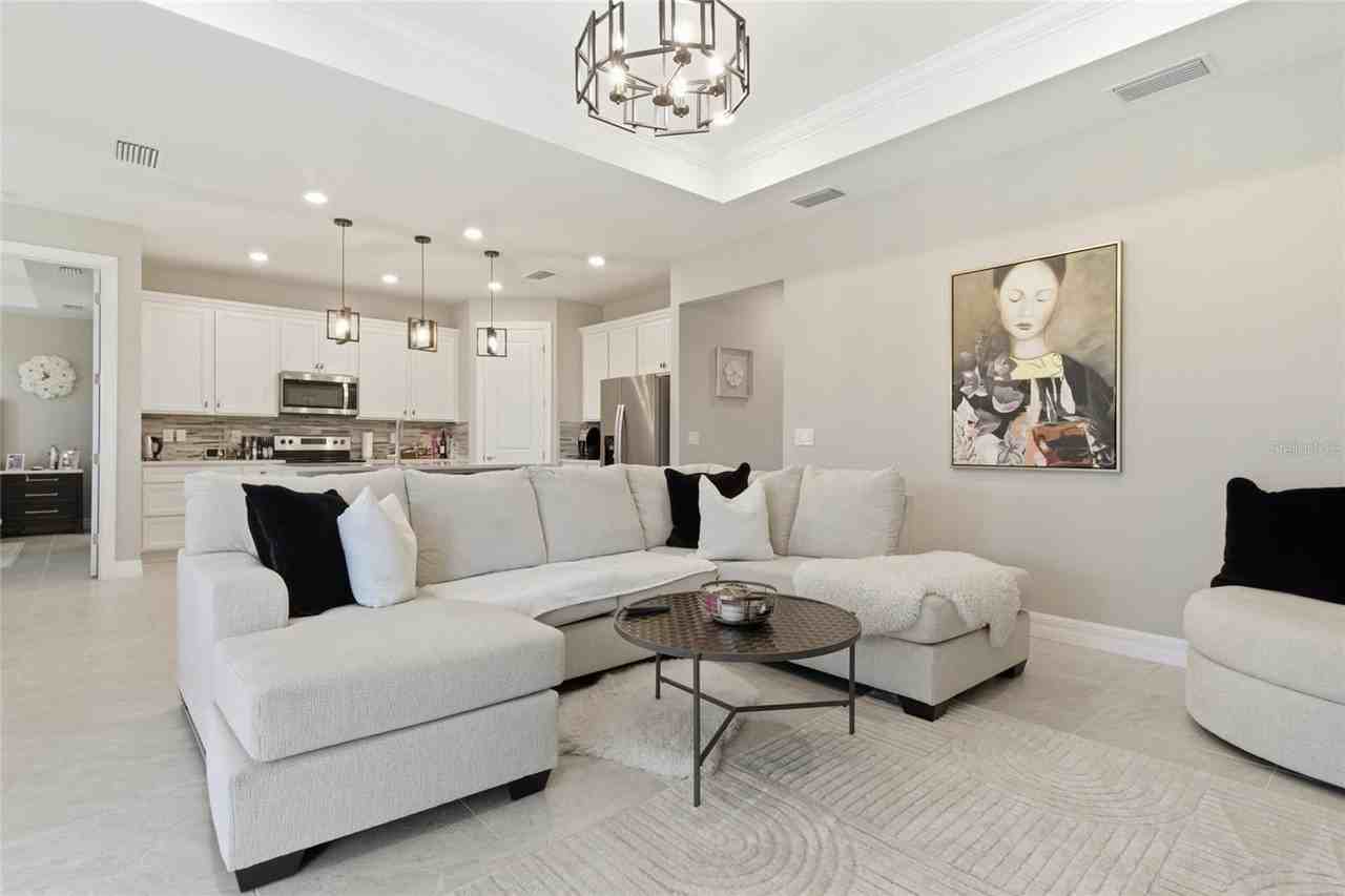 2261 Gabel Oak Dr - Photo 6 of 41