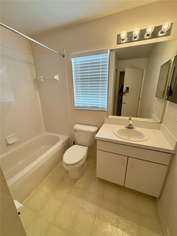 3827 Doune Way - Photo 7 of 13