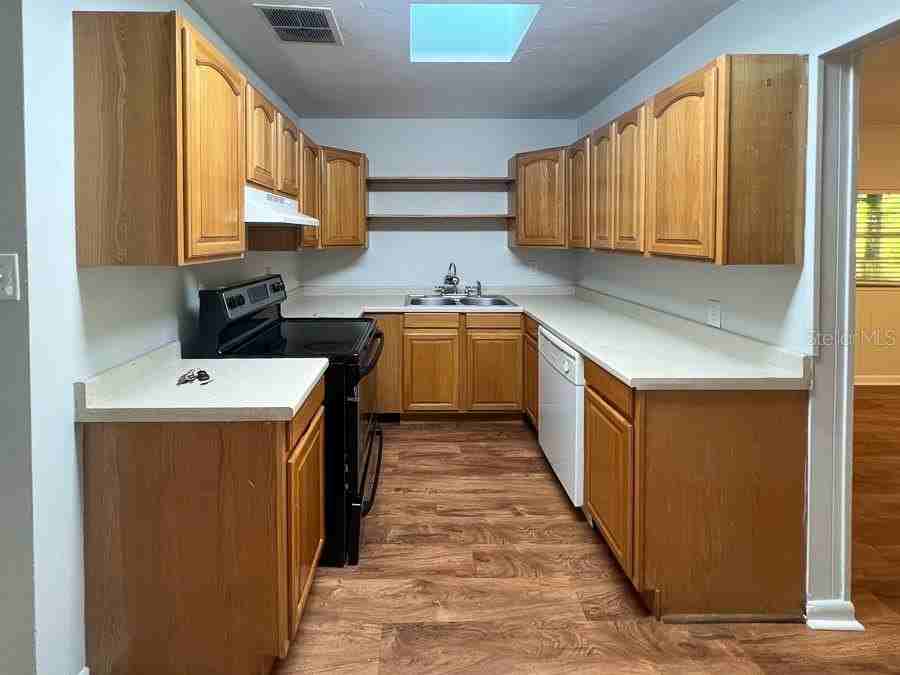 610 Nw 34th Ter - Photo 3 of 20