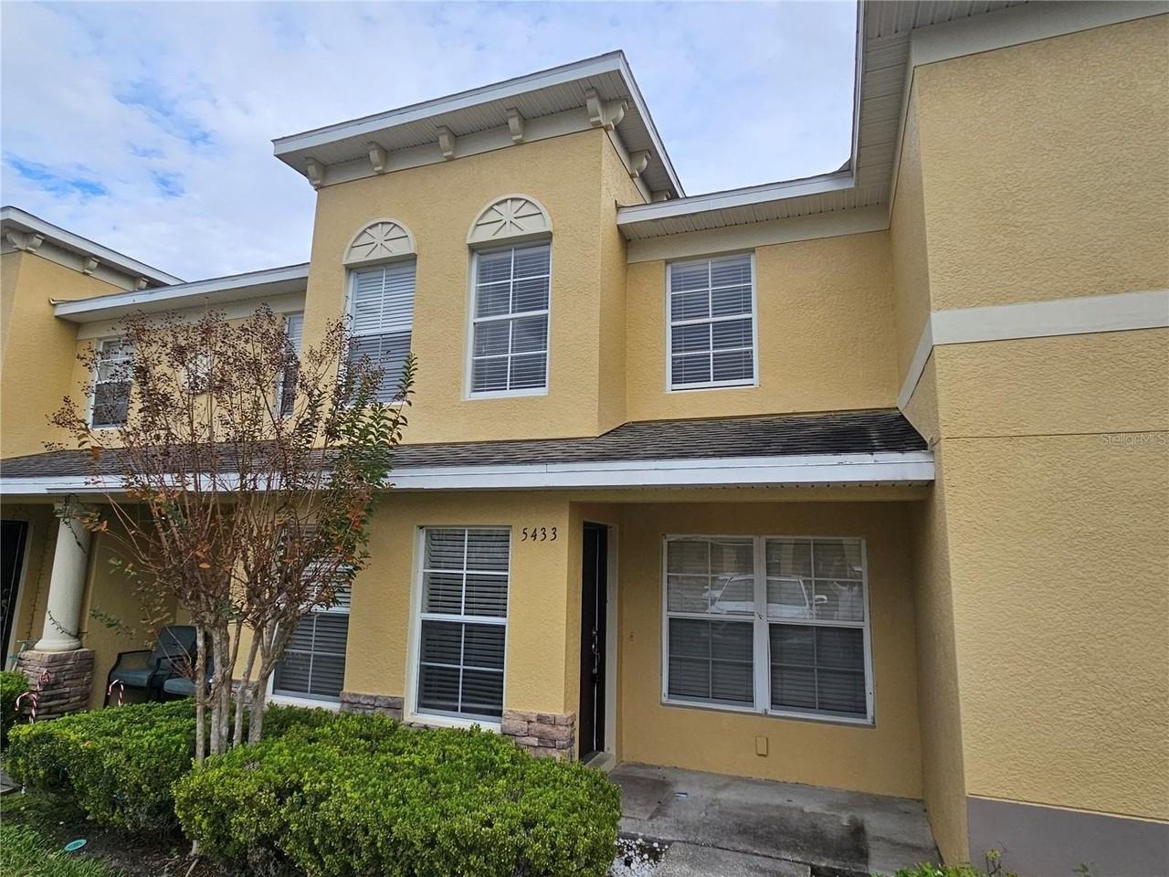 5433 Quarry Rock Rd - Photo 4 of 26