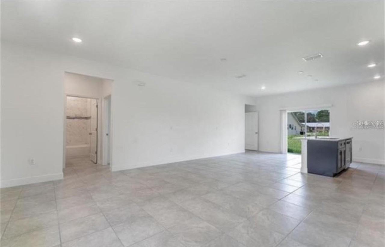 13606 Sw 40th Avenue Rd - Photo 3 of 22