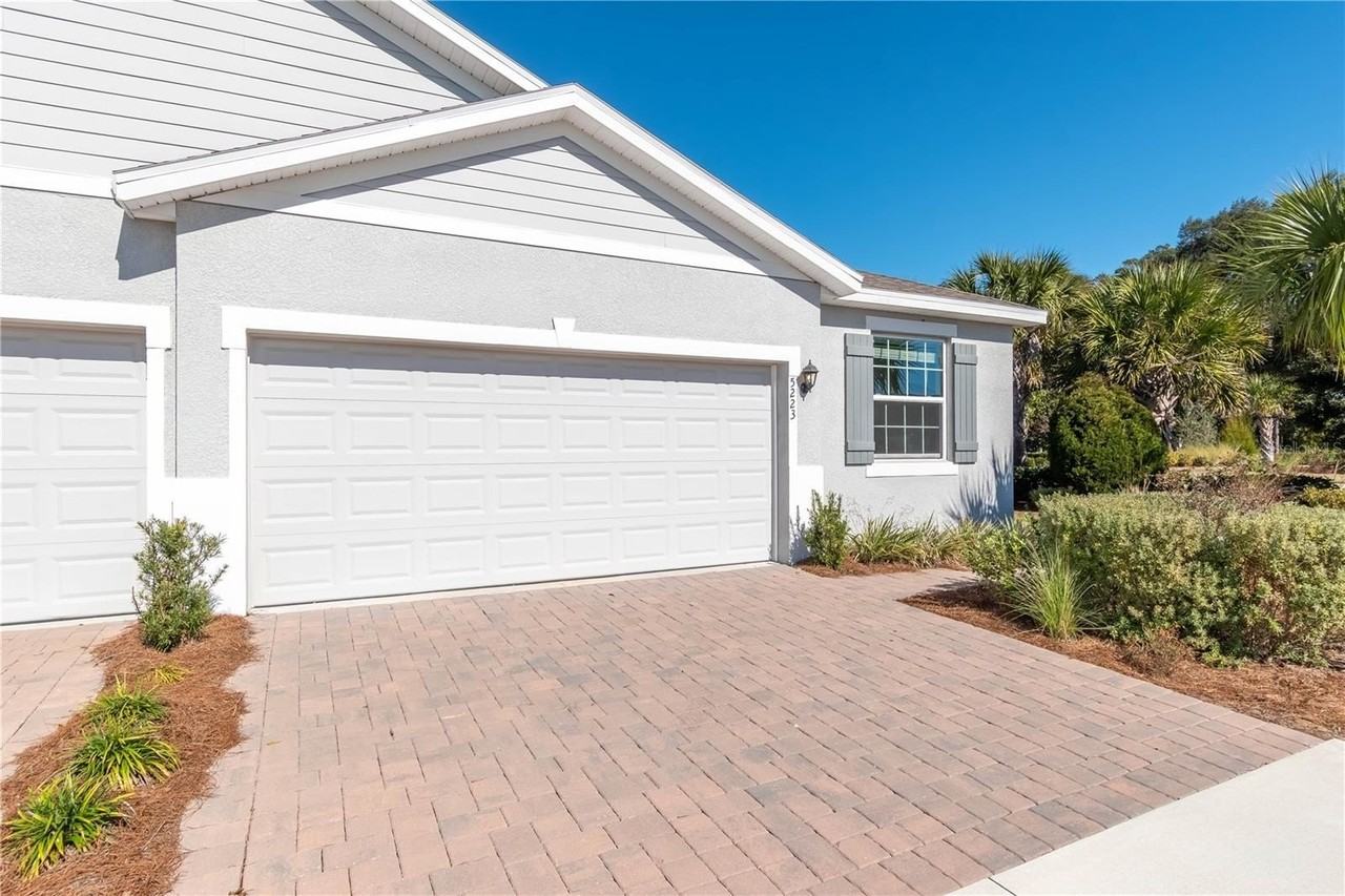 5223 Nw 48th Pl - Photo 4 of 50