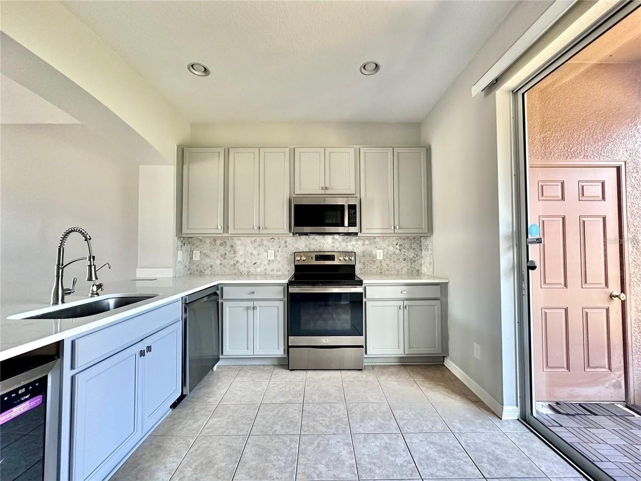 6950 Towering Spruce Dr - Photo 2 of 19