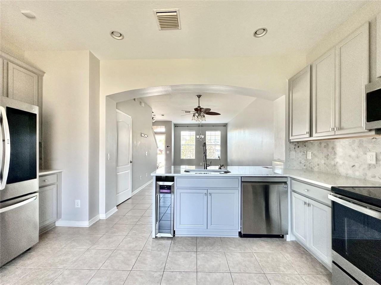 6950 Towering Spruce Dr - Photo 3 of 19