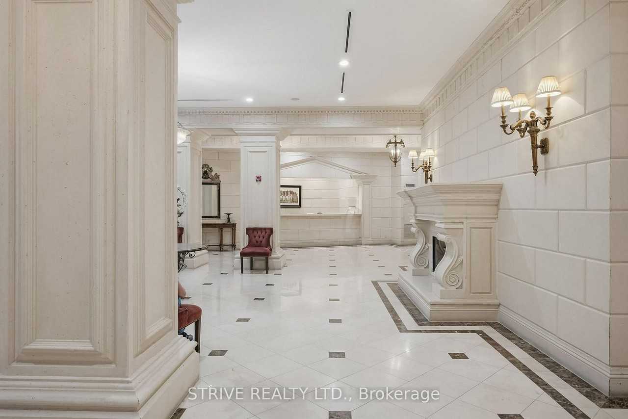 9225 Jane Street #417 - Photo 2 of 18