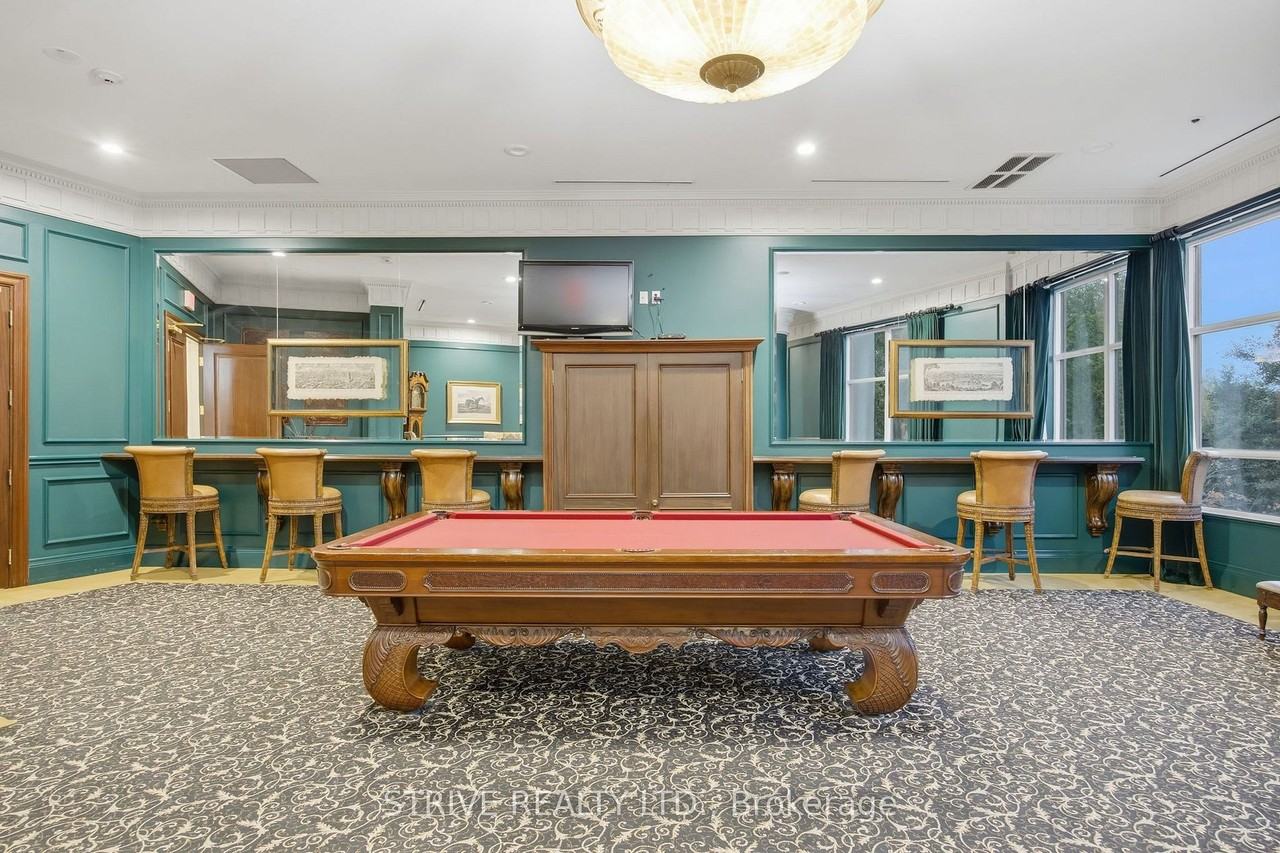 9225 Jane Street #417 - Photo 4 of 18