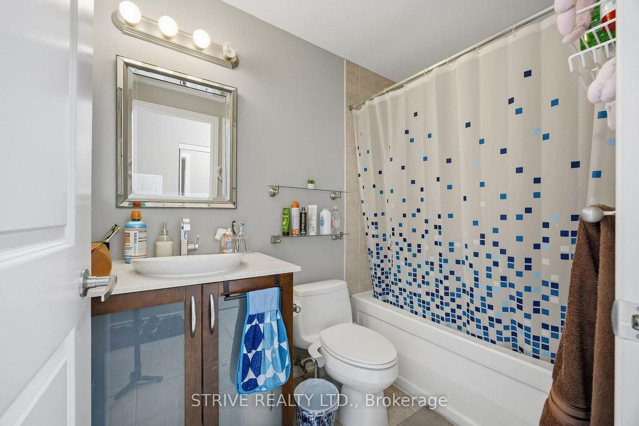 9225 Jane Street #417 - Photo 7 of 18