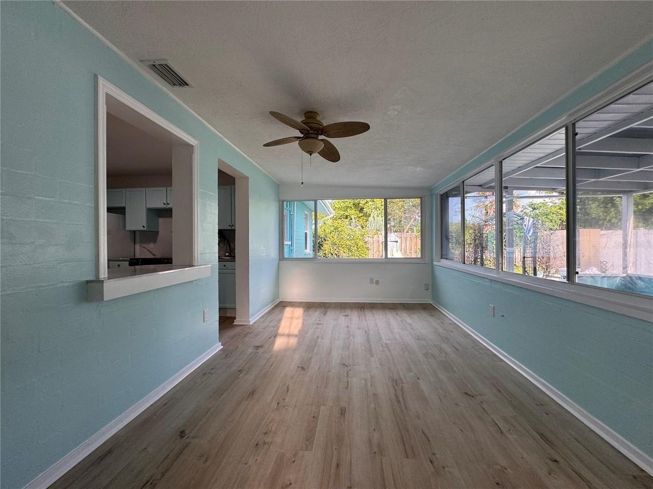 34 Palm Dr - Photo 4 of 9