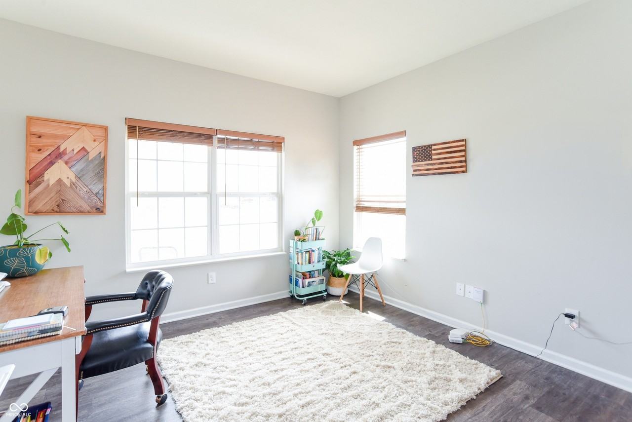 1908 Porter Dr - Photo 6 of 46