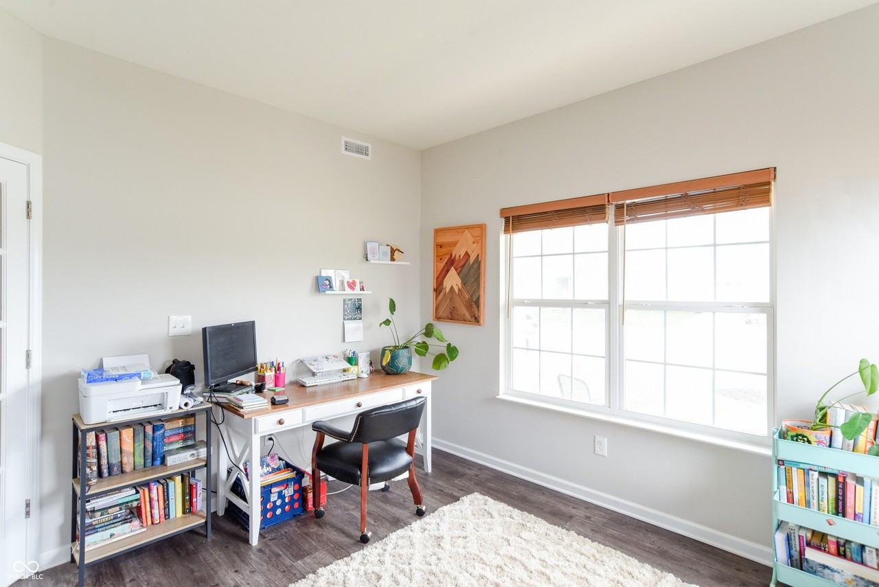 1908 Porter Dr - Photo 7 of 46