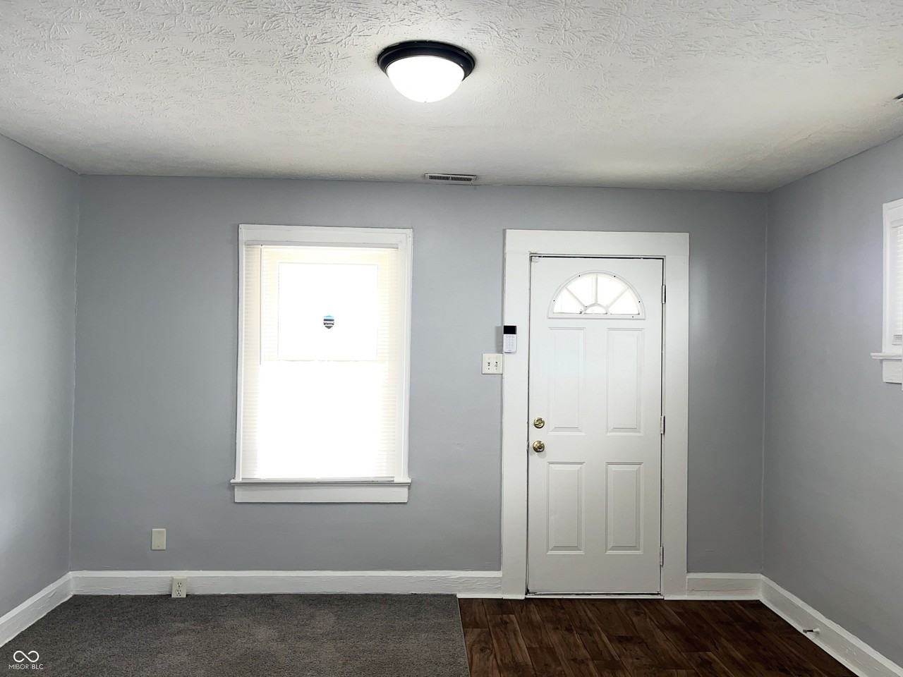 1836 E Minnesota St - Photo 3 of 16