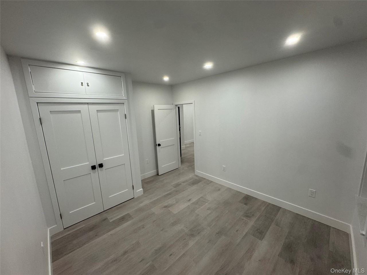 18 Bay 22nd St Unit 2fl #2FL - Photo 4 of 8