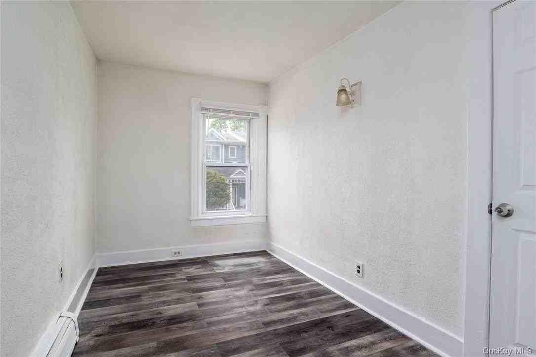 72 High Ave Apt 2 #2 - Photo 6 of 9