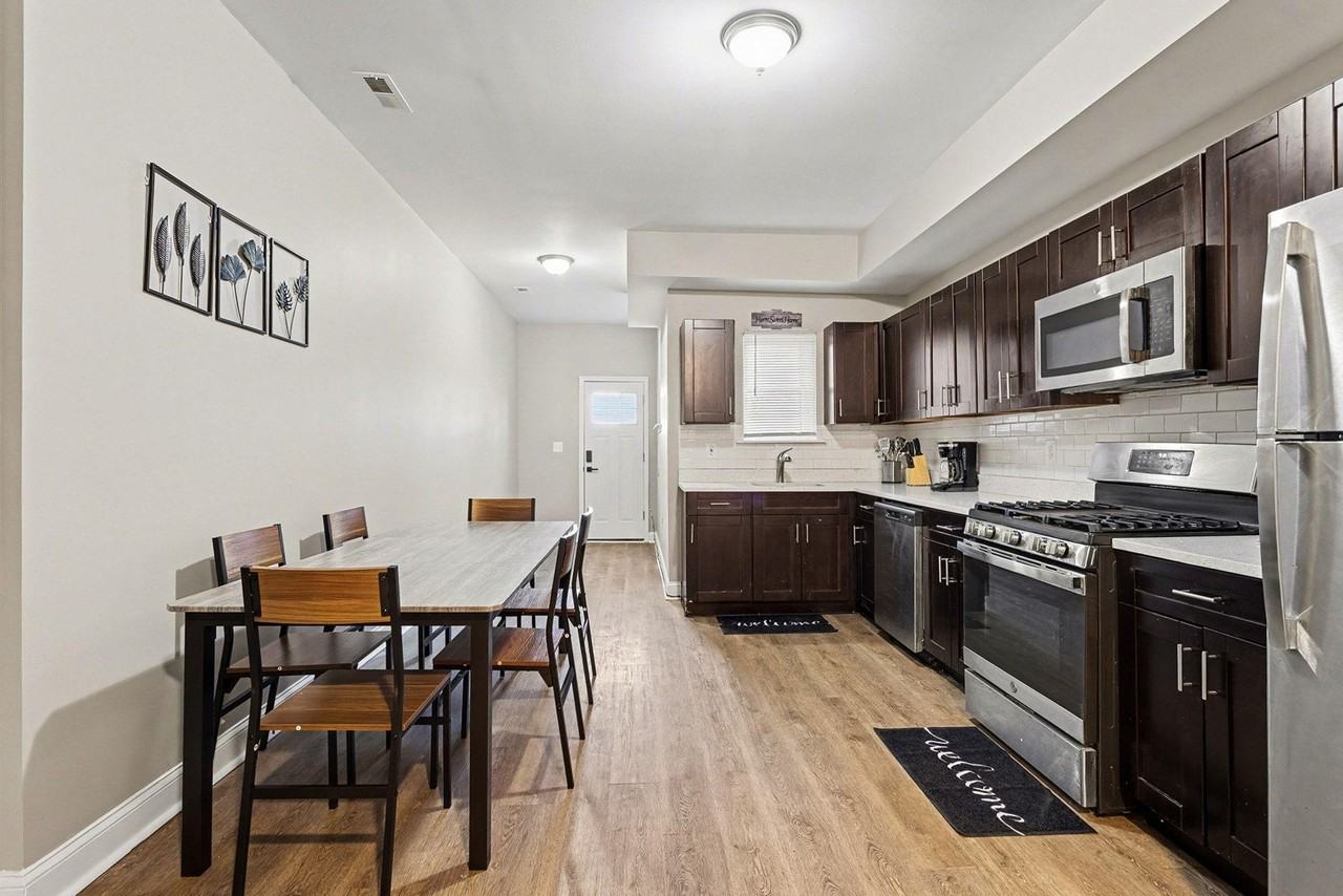 The Alameda - Photo 3 of 28