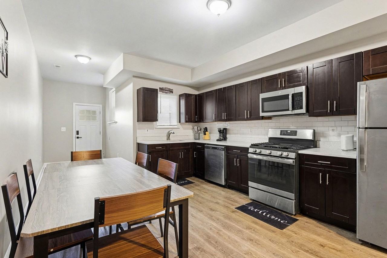 The Alameda - Photo 5 of 28