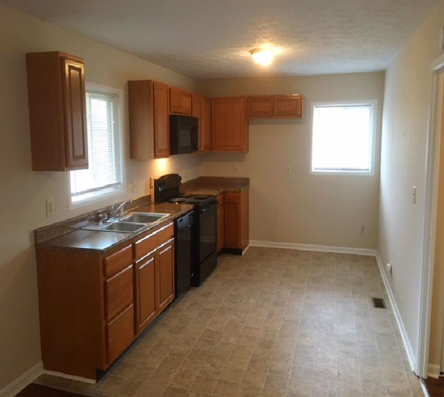 3433 Maura Ln - Photo 2 of 13