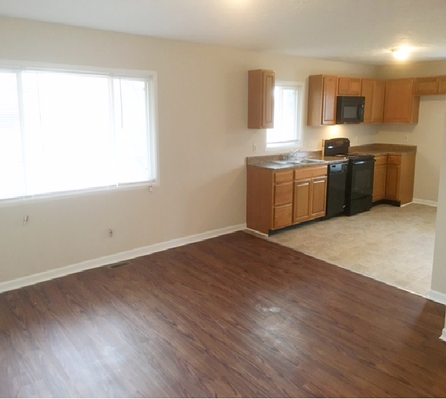 3433 Maura Ln - Photo 3 of 13