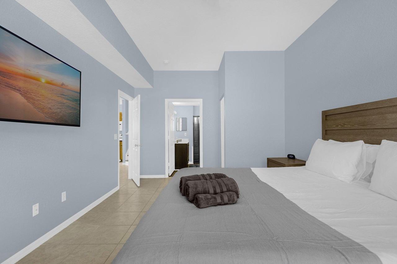 Venetian Bay Dr - Photo 6 of 15