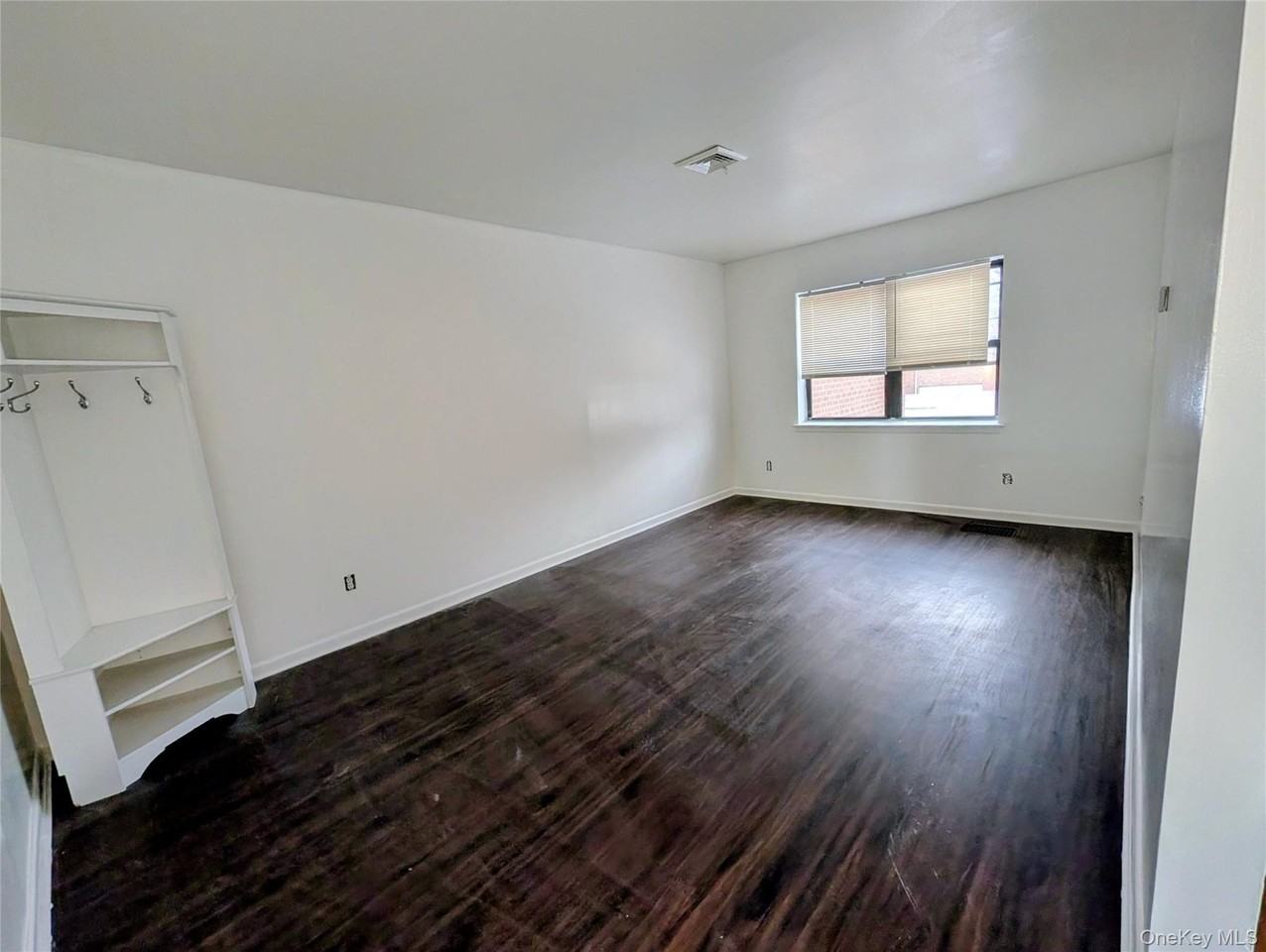 20928 Hillside Ave 2nd Fl #2ndFL - Photo 4 of 10