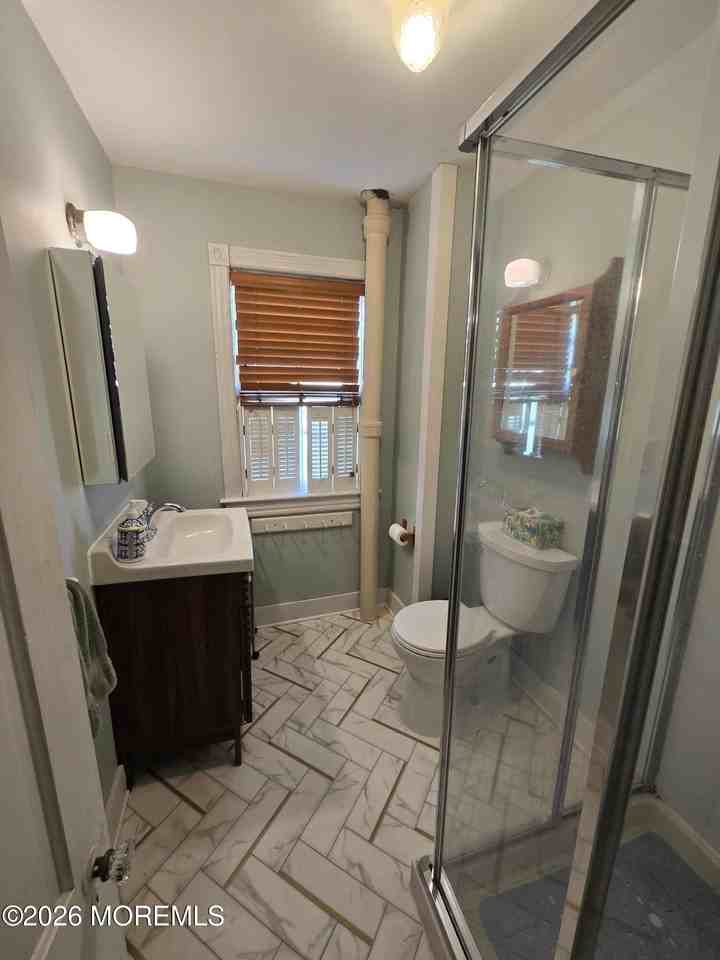 23 Abbott Ave Apt 2w #2W - Photo 6 of 14