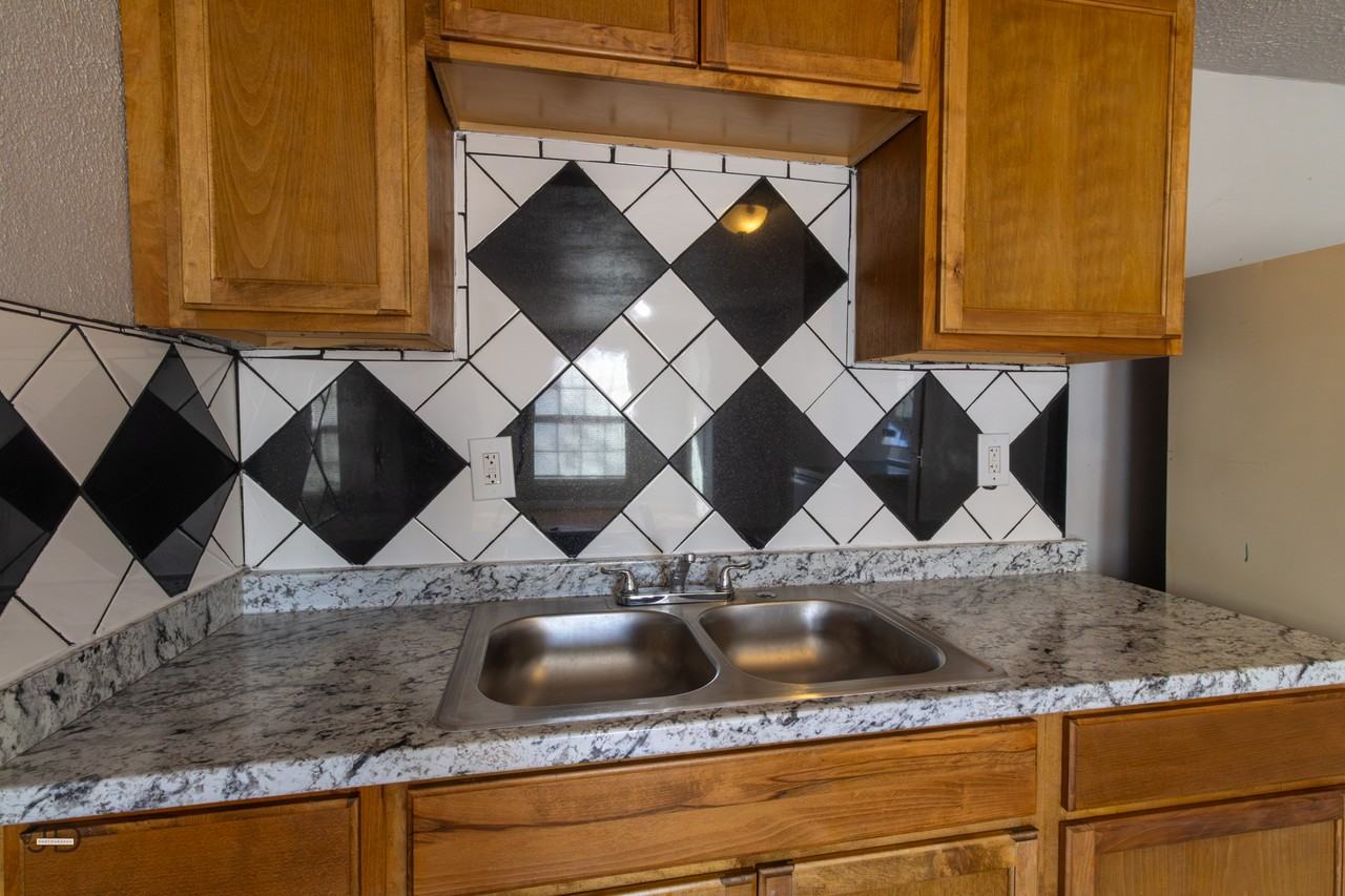 2202 Monroe St Rear #REAR - Photo 7 of 15