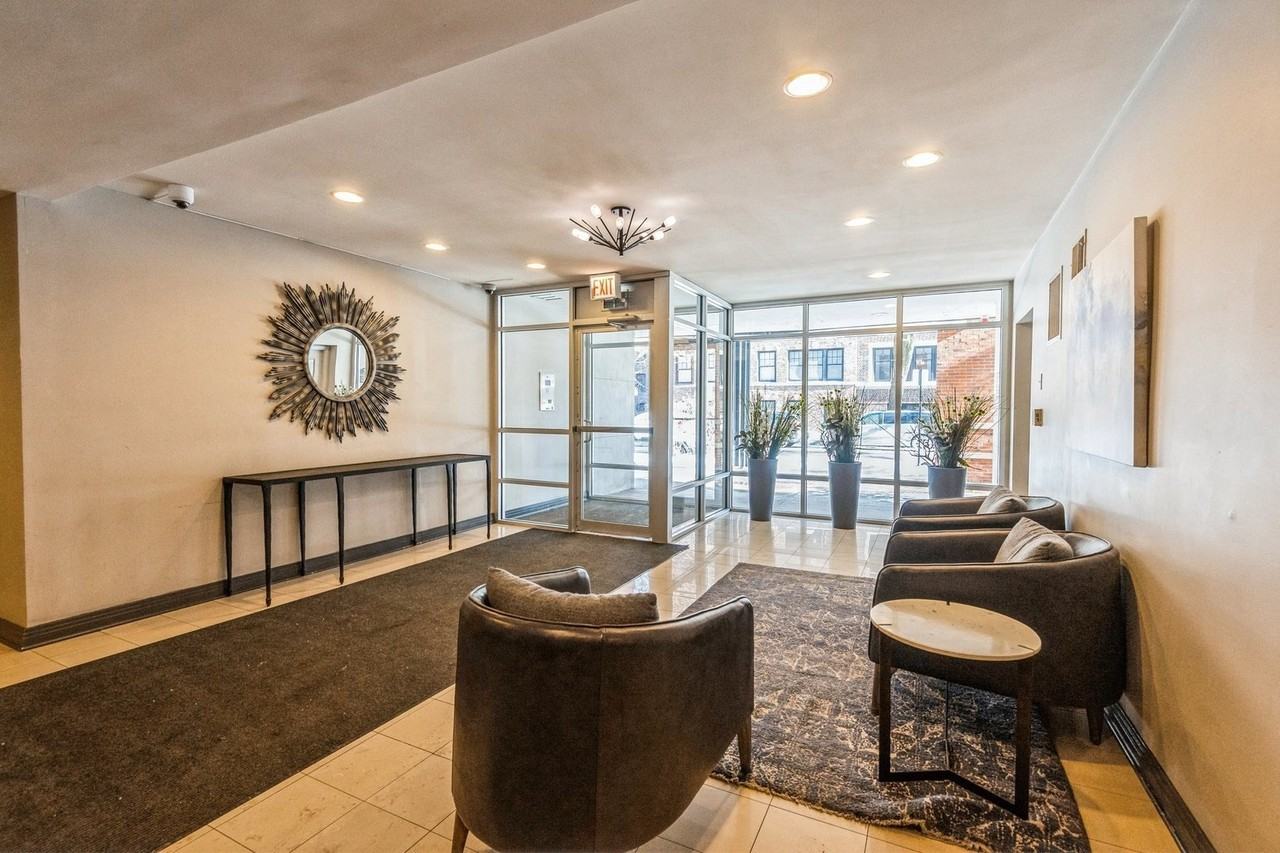 2300 N Commonwealth Ave Apt 5h #5H - Photo 2 of 13