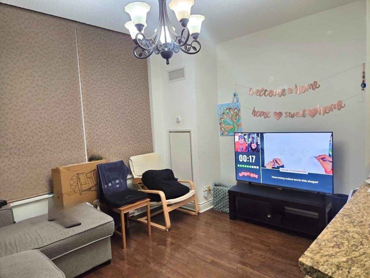 1900 Lake Shore Boulevard West - Photo 5 of 17