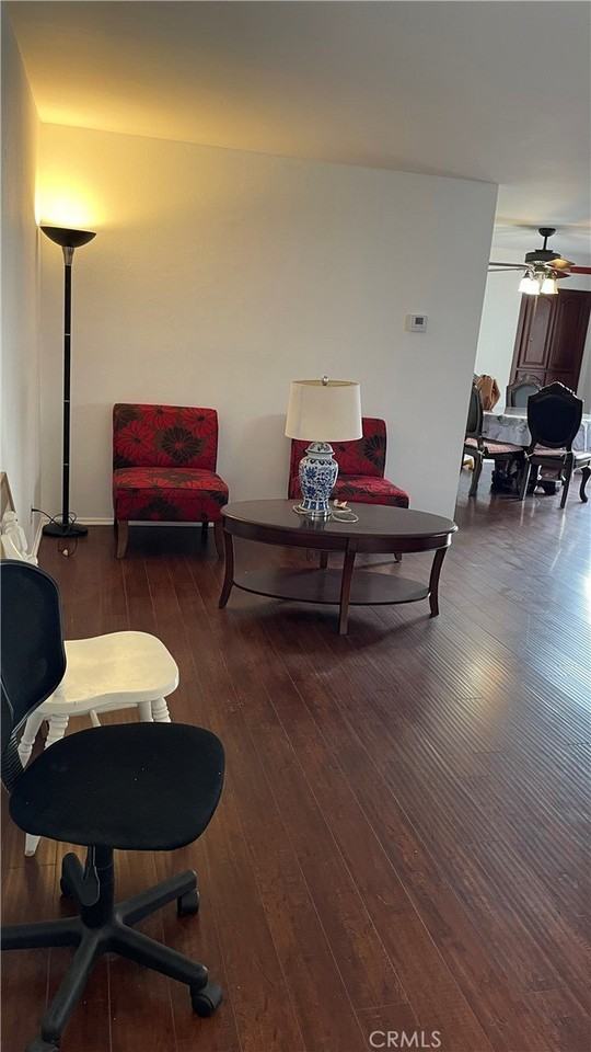 735 Arcadia Ave - Photo 4 of 48