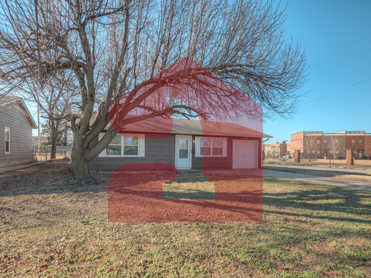 224 W 5th St #1 - Photo 2 of 39