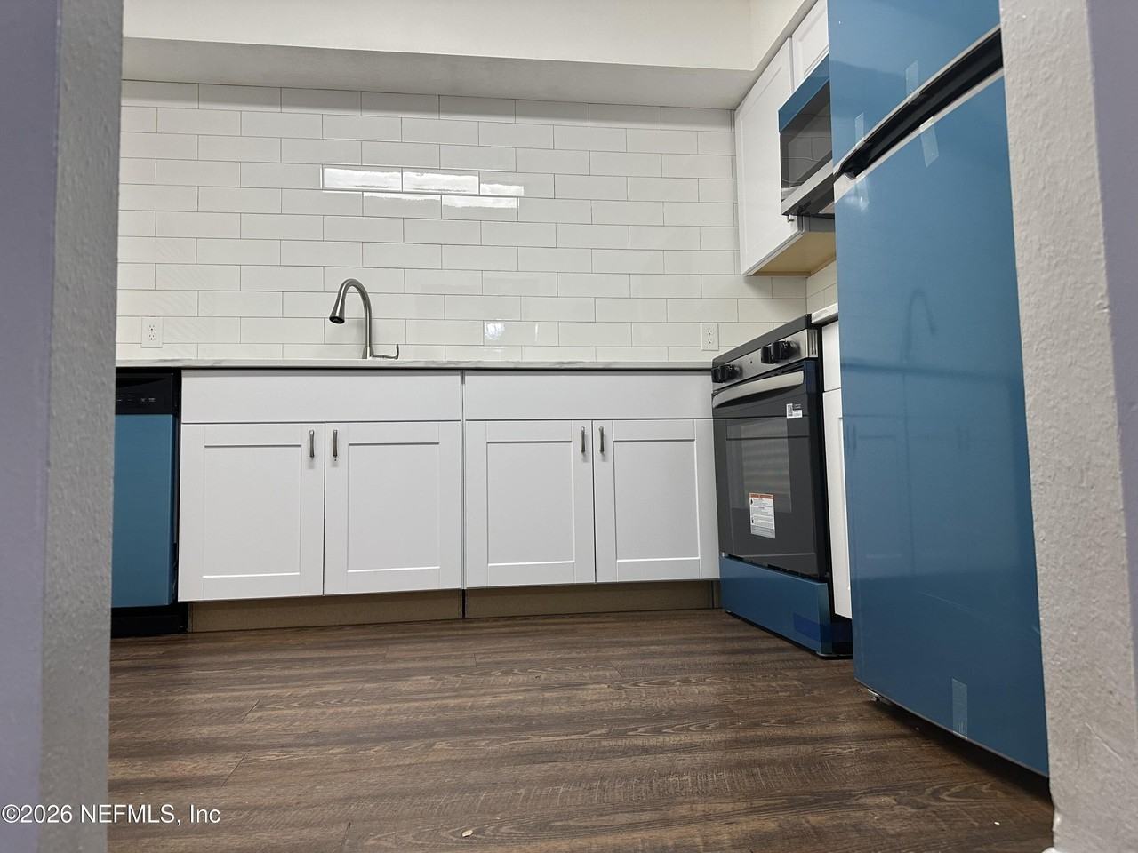 394 Fortuna Ave Apt A #A - Photo 5 of 10