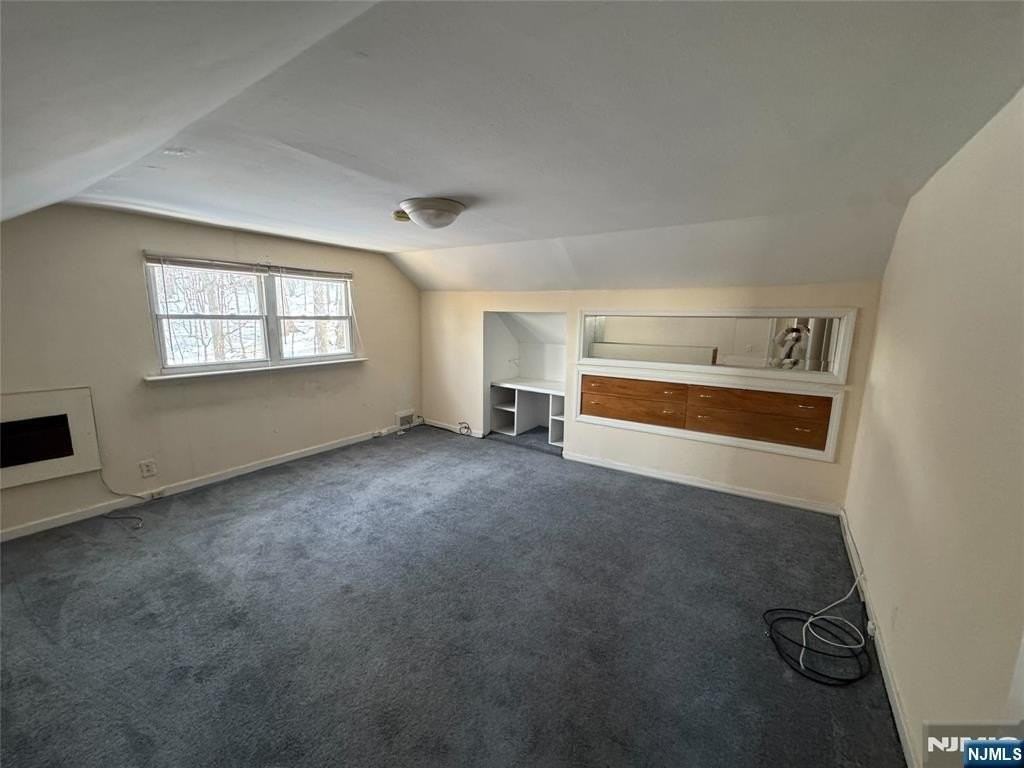 535 Roff Ave - Photo 7 of 9