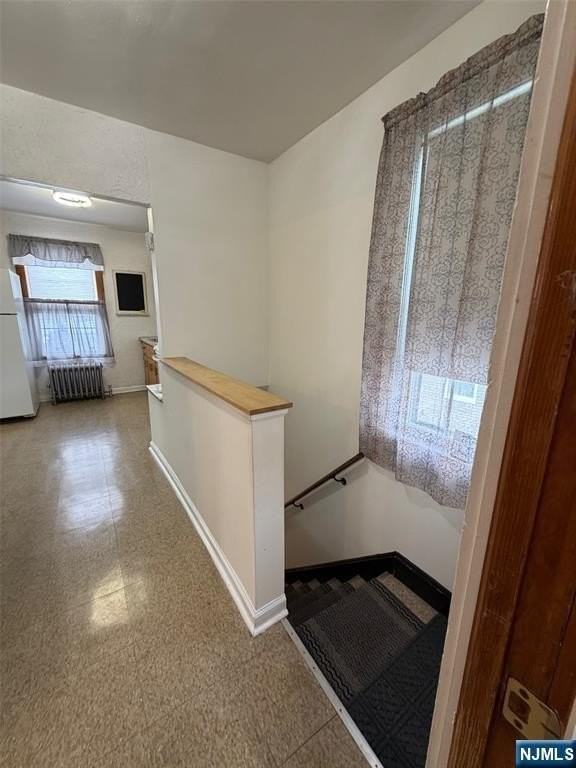 272 Castle Ter - Photo 3 of 10