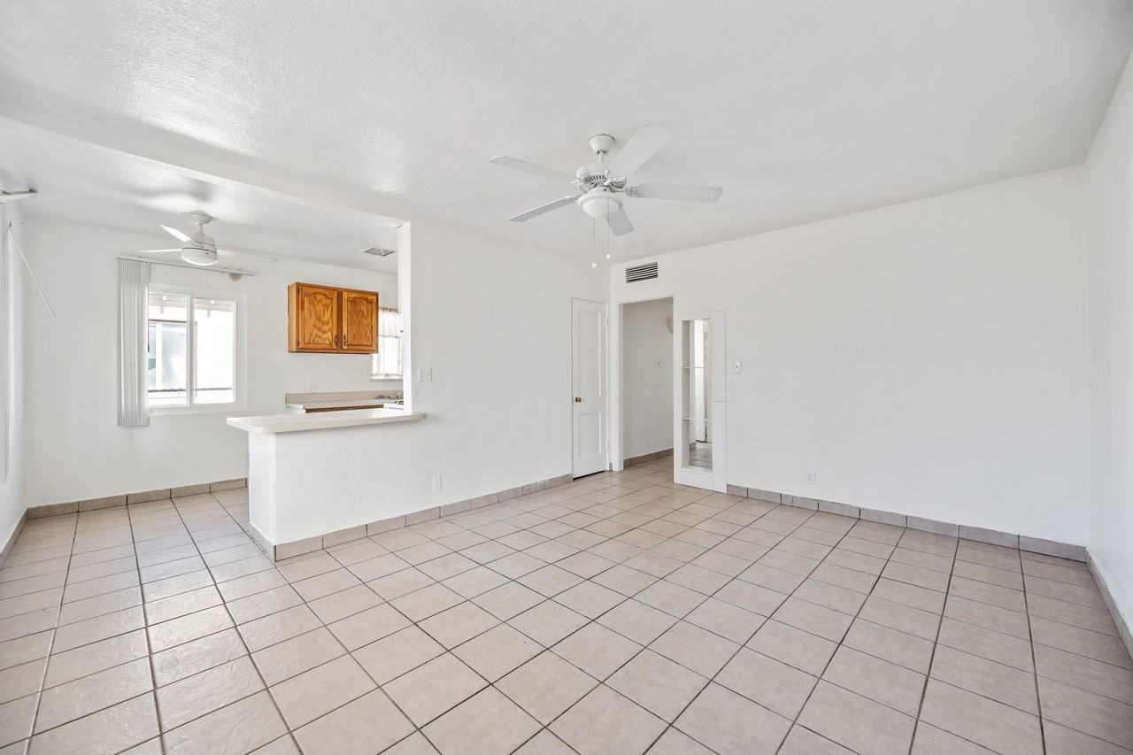 3903 North 12th Street - Photo 4 of 16