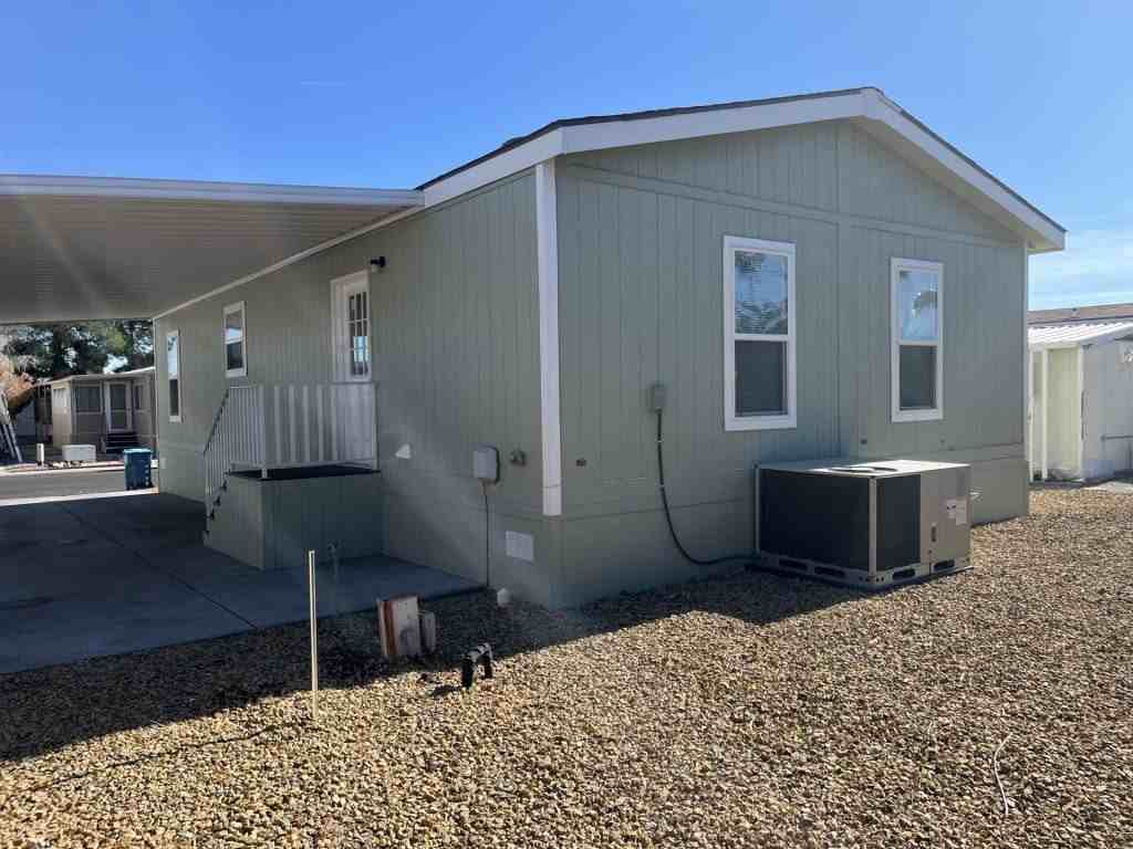 5303 E Twain Ave Spc 27 #0027 - Photo 4 of 21