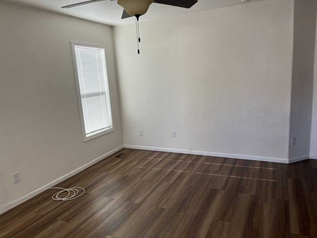 5303 E Twain Ave Spc 27 #0027 - Photo 7 of 21