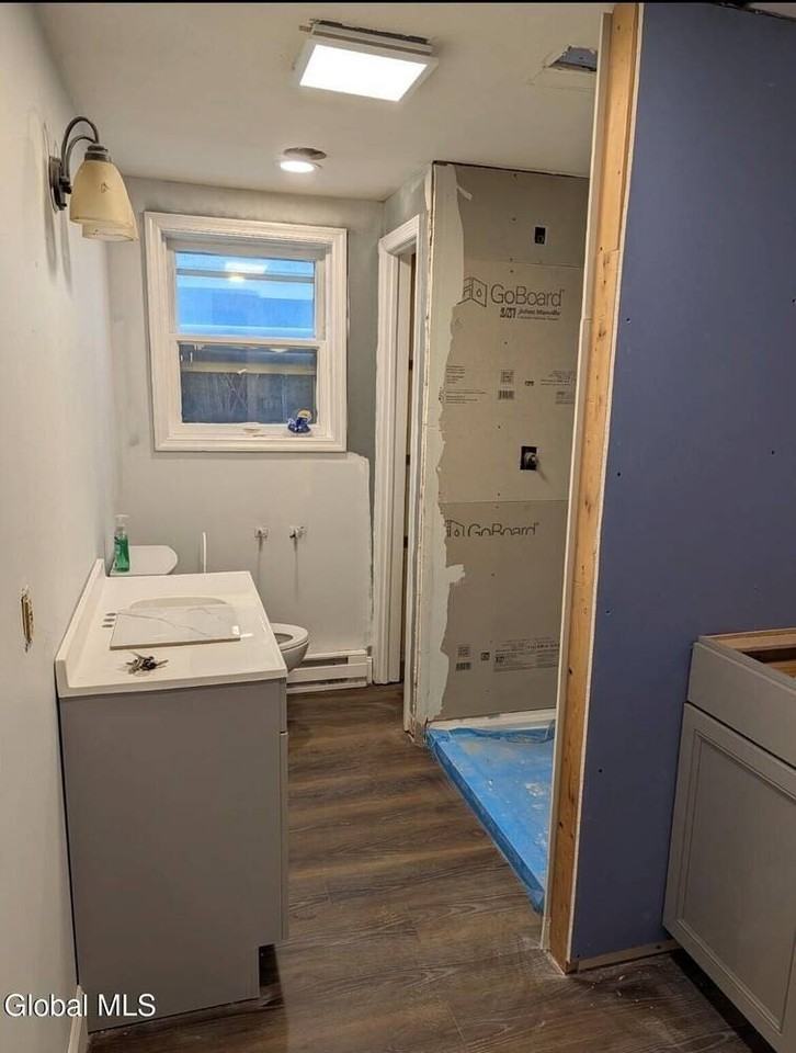 1731 Ferguson St #2 - Photo 3 of 9