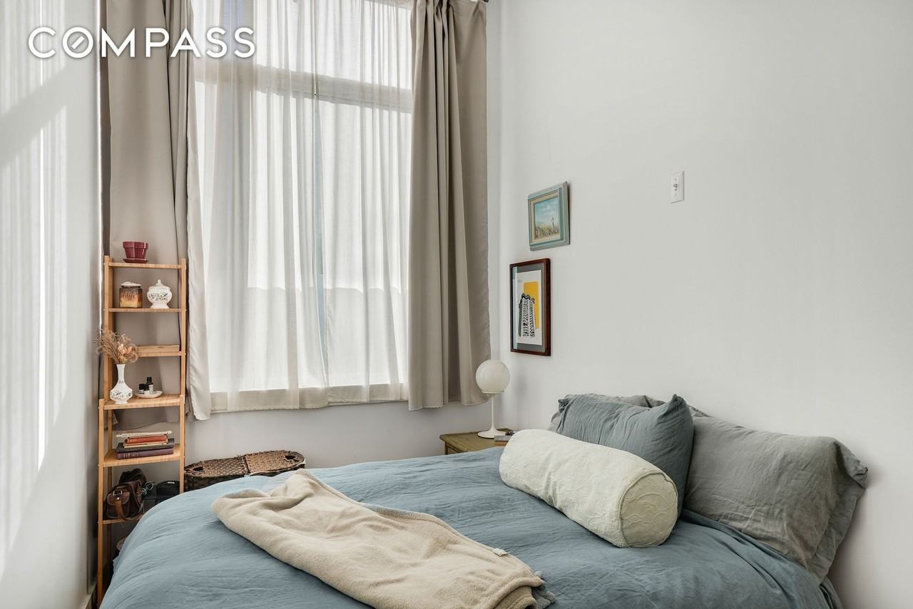 622 Grand Ave #102 - Photo 2 of 12