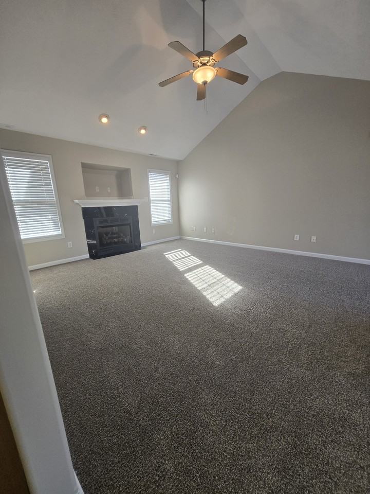 76 Shelby St #1 - Photo 6 of 34