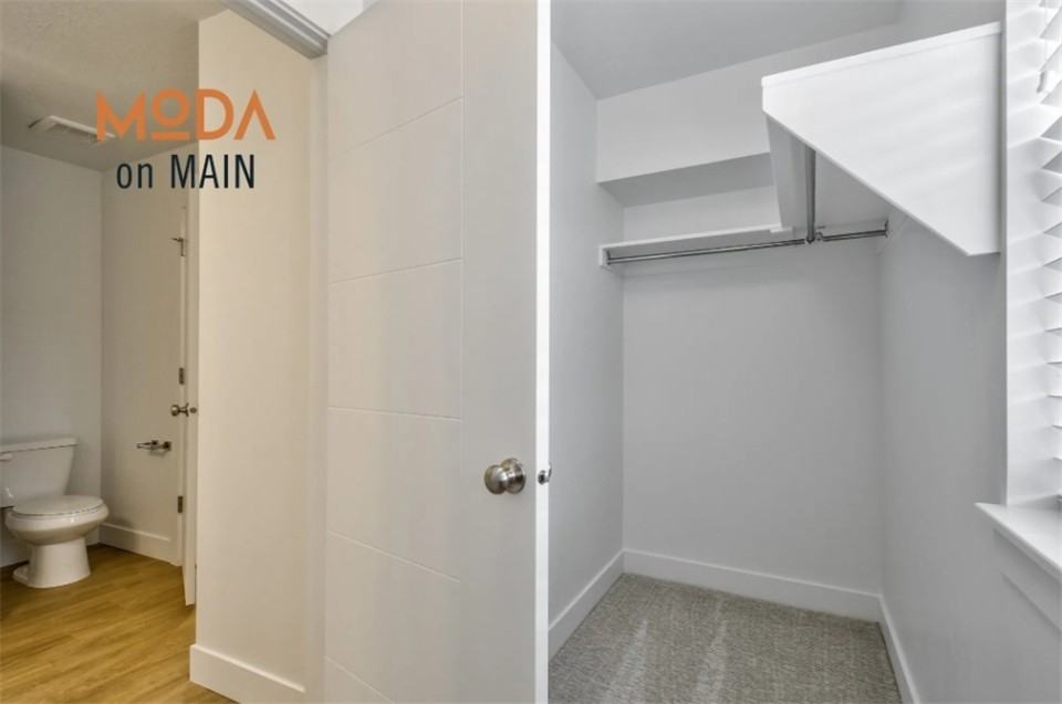 1570 S Main St #102 - Photo 7 of 11