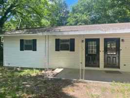 featured image of 1861 Irwinton Rd #B